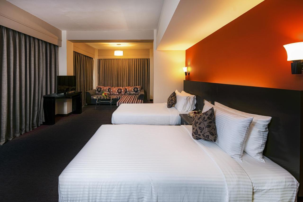 Hotel Pearl Grand By Rathna