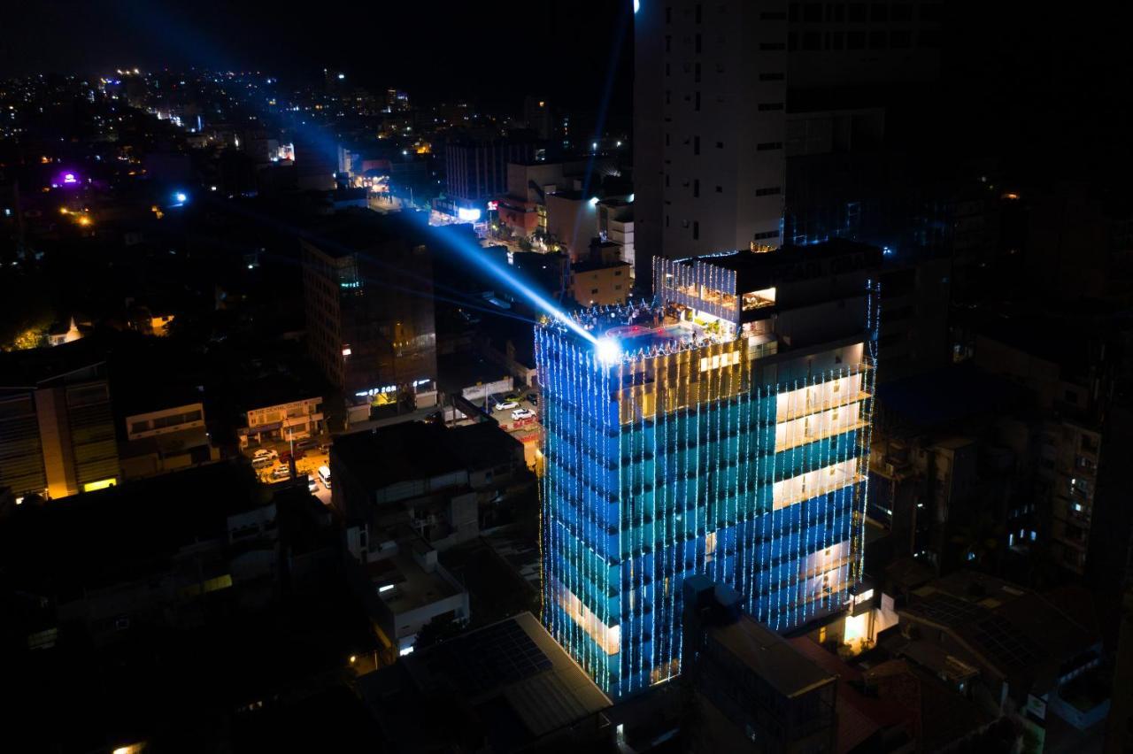 Pearl Grand By Rathna 4* Colombo